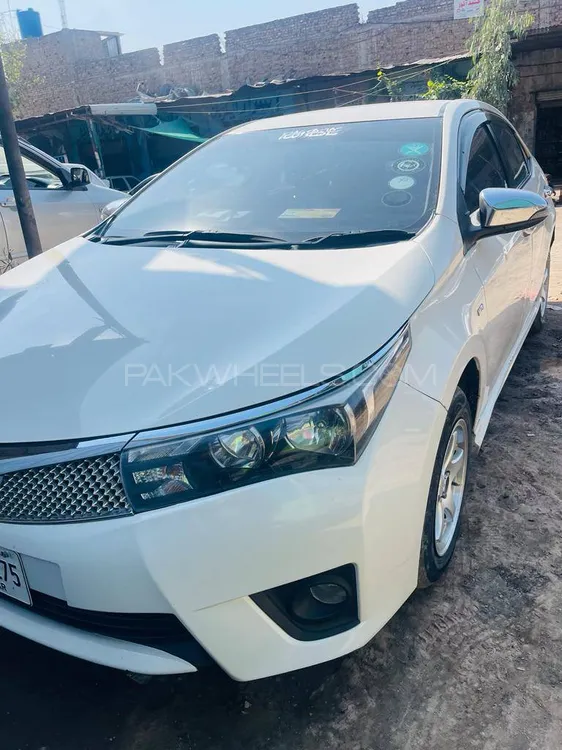 Toyota Corolla 2016 for Sale in Peshawar Image-1