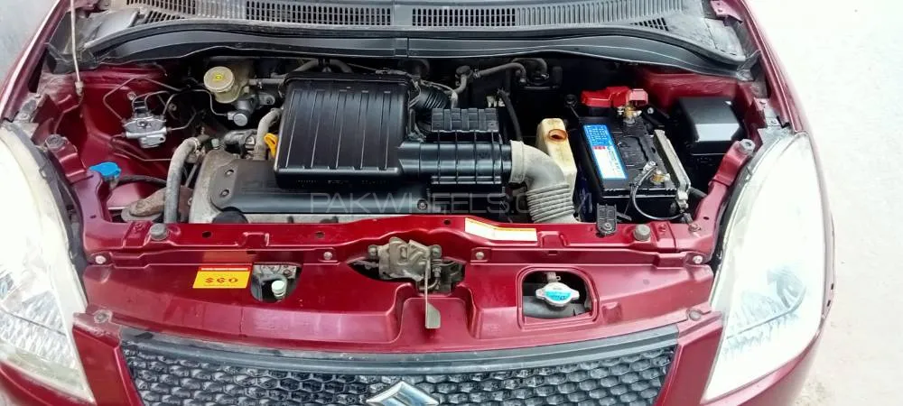Suzuki Swift 2013 for Sale in Karachi Image-1