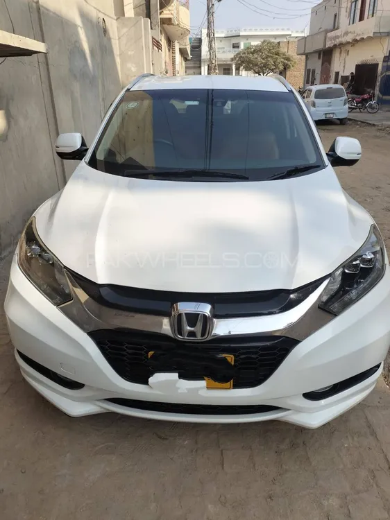 Honda Vezel 2015 for Sale in Haroonabad Image-1