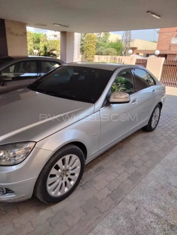Mercedes Benz C Class 2007 for Sale in Lahore Image-1