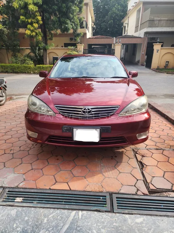 Toyota Camry 2005 for Sale in Islamabad Image-1