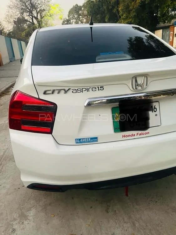 Honda City 2016 for Sale in Islamabad Image-1