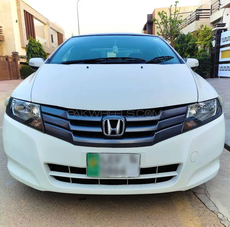 Honda City 2014 for Sale in Faisalabad Image-1