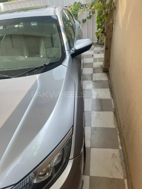 Honda Civic 2019 for Sale in Lahore Image-1