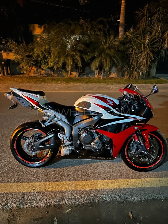 Honda CBR 600RR 2008 for Sale Image-1