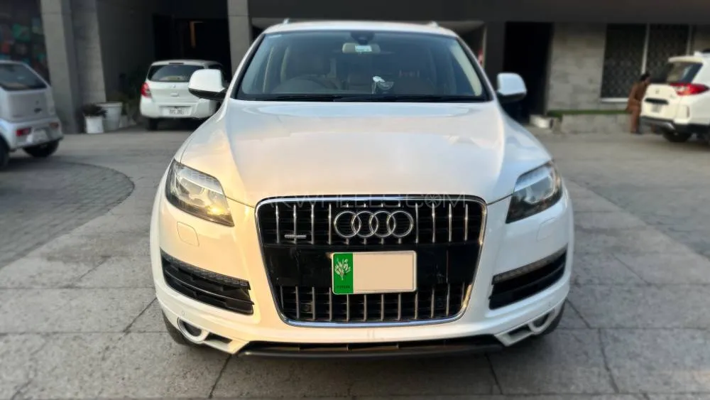 Audi Q7 2011 for sale in Lahore