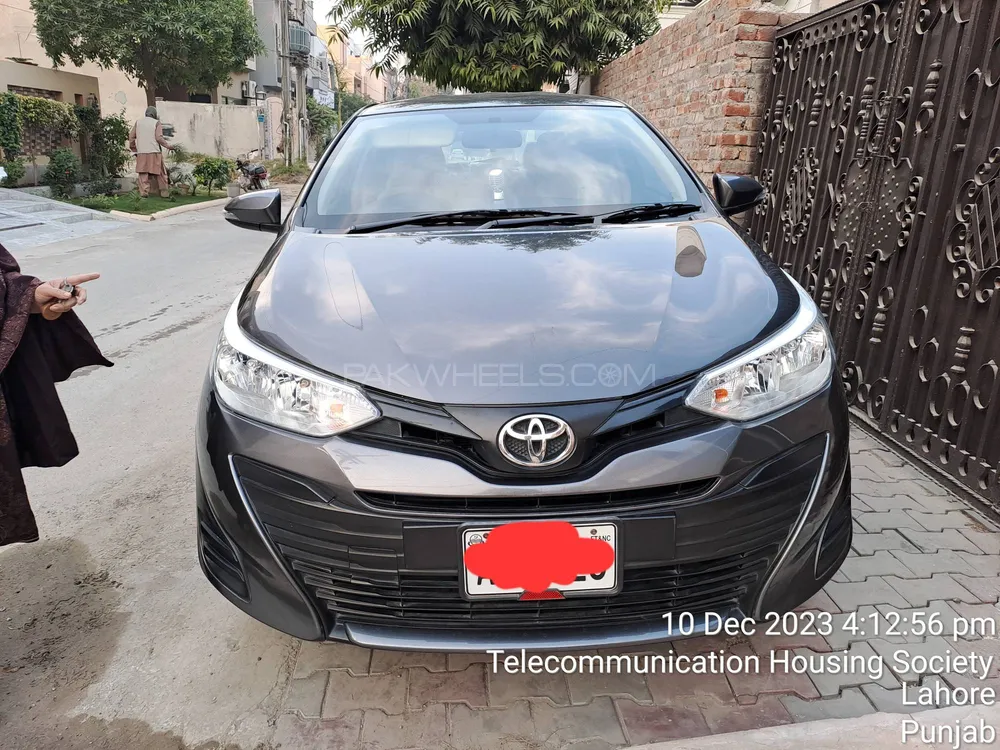 Toyota Yaris Sedan 2021 for Sale in Lahore Image-1