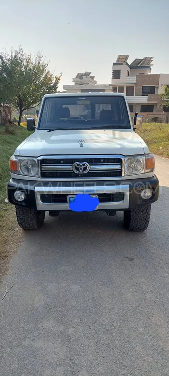 Toyota Land Cruiser 1987 for Sale in Islamabad Image-1