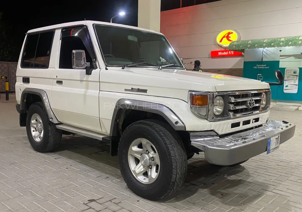 Toyota Land Cruiser 2005 for sale in Islamabad