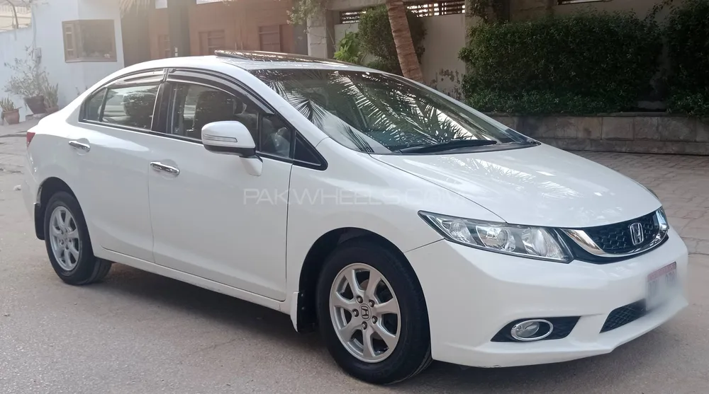 Honda Civic 2015 for Sale in Karachi Image-1