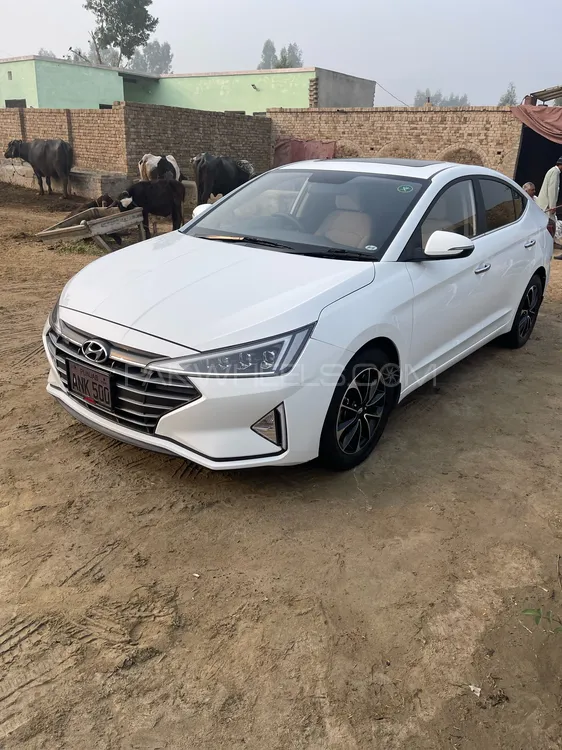 Hyundai Elantra 2022 for Sale in D.G.Khan Image-1