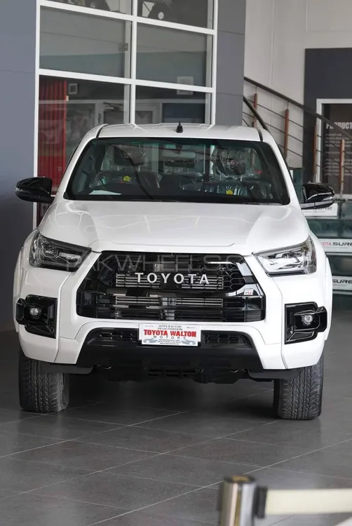 Toyota Hilux 2023 for Sale in Multan Image-1