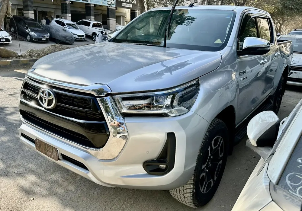 Toyota Hilux 2023 for Sale in Karachi Image-1