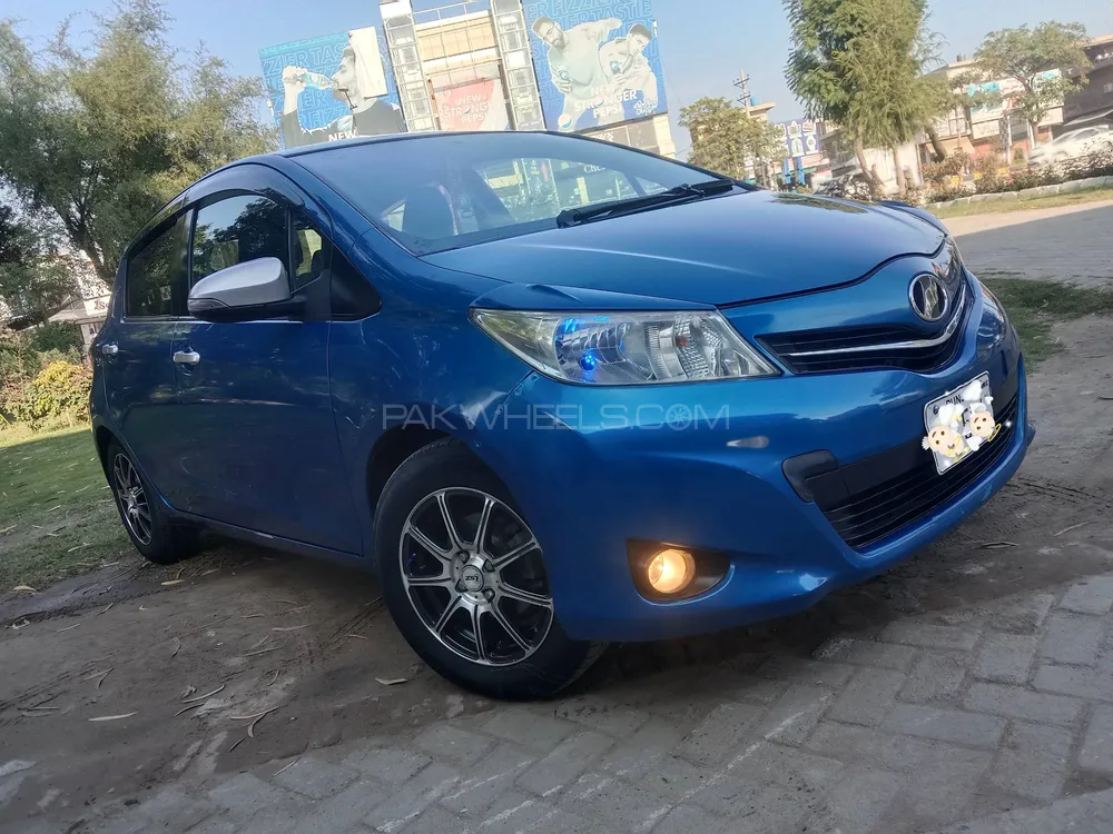 Toyota Vitz 2014 for sale in Gujrat