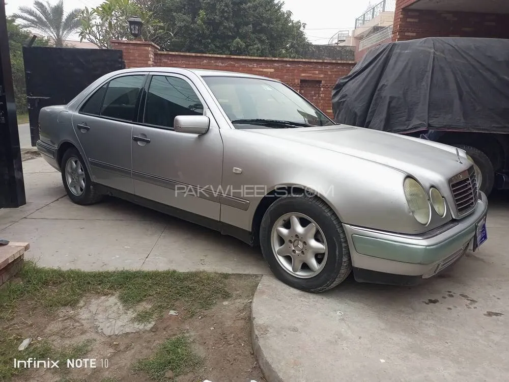 Mercedes Benz E Class 2001 for sale in Lahore