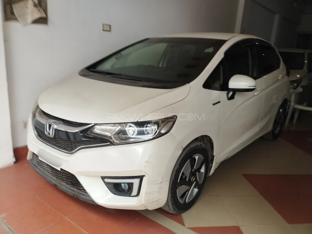 Honda Fit 2013 for sale in Multan