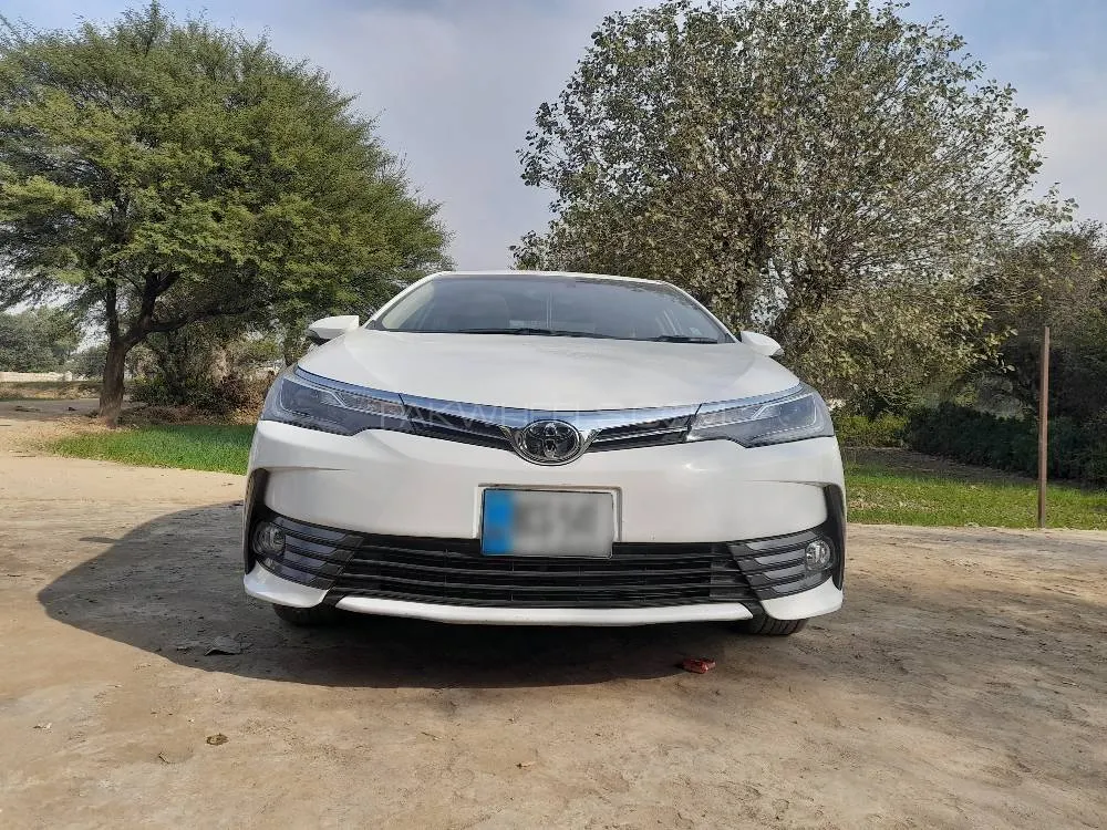 Toyota Corolla 2019 for Sale in Chaksawari Image-1