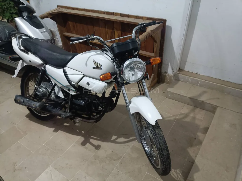 Hero honda cd dawn 2005 online model