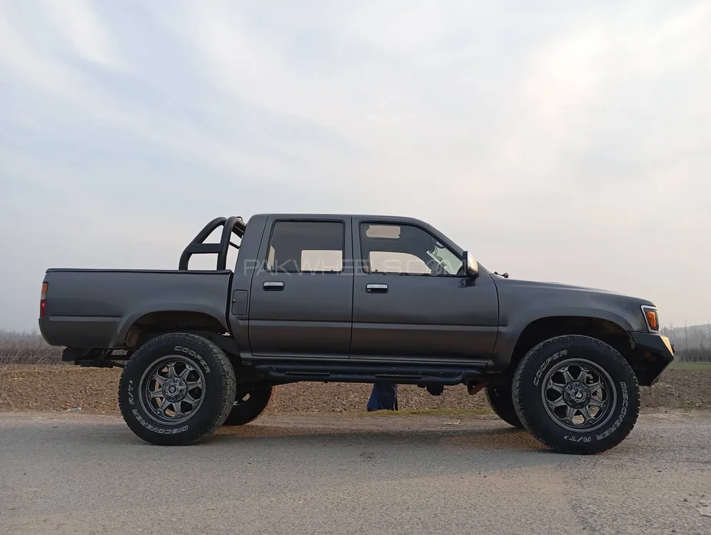 Toyota Hilux 1994 for sale in Abbottabad