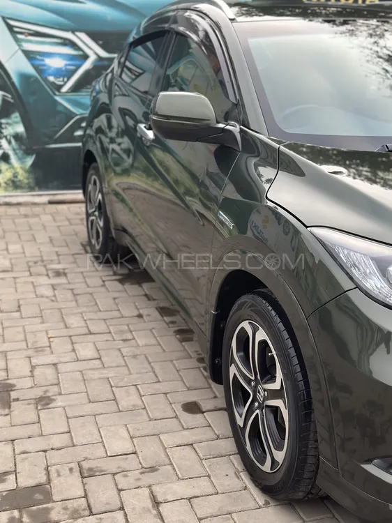 Honda Vezel 2015 for sale in Kharian