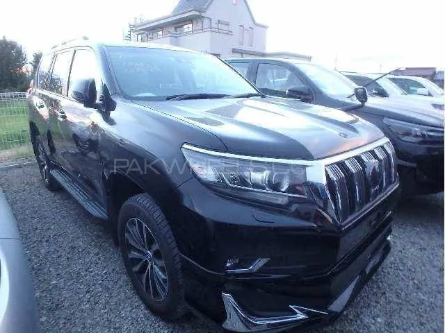 Toyota Prado 2018 for Sale in Karachi Image-1
