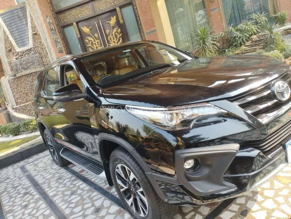 Toyota Fortuner 2021 for sale in Peshawar