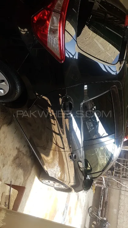 Toyota Vitz 2021 for sale in Karachi