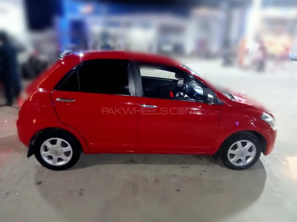 FAW V2 2018 for sale in Lahore