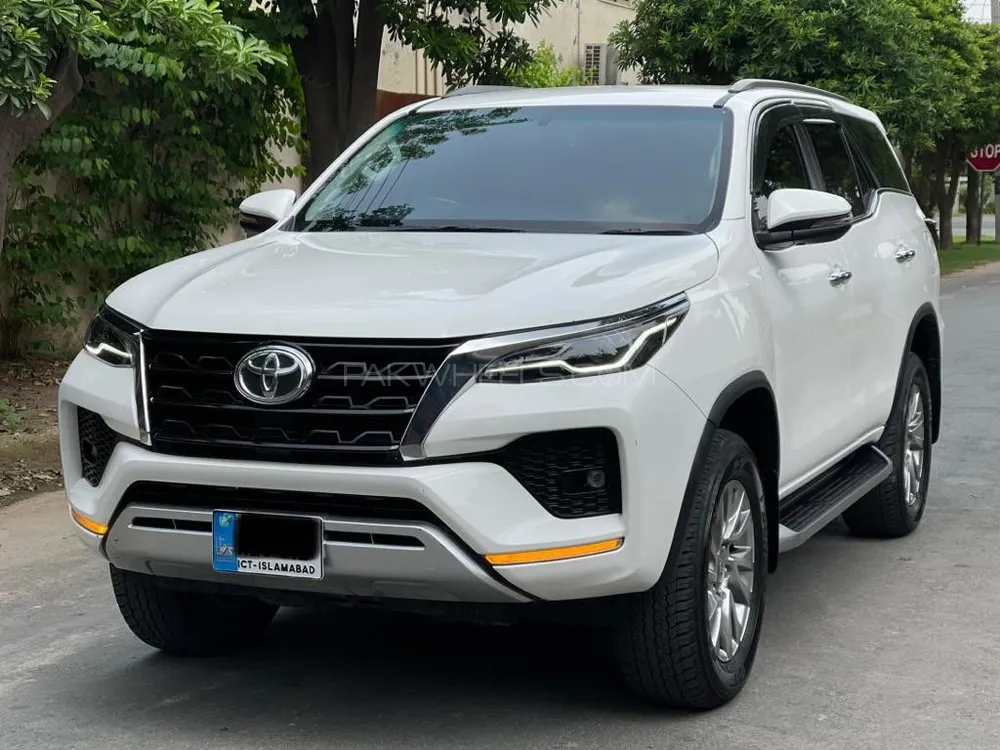 Toyota Fortuner 2022 for sale in Lahore