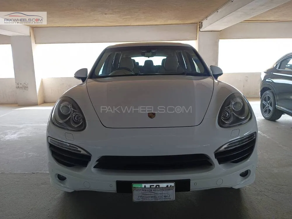 Porsche Cayenne 2014 for Sale in Karachi Image-1