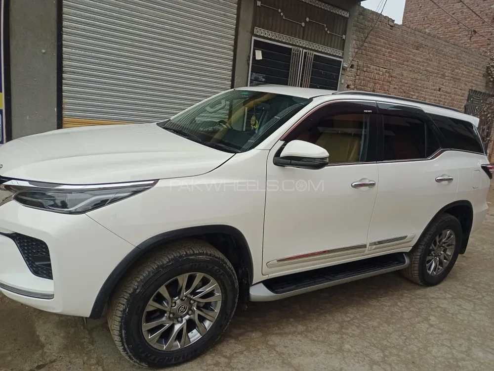 Toyota Fortuner 2021 for sale in Lahore