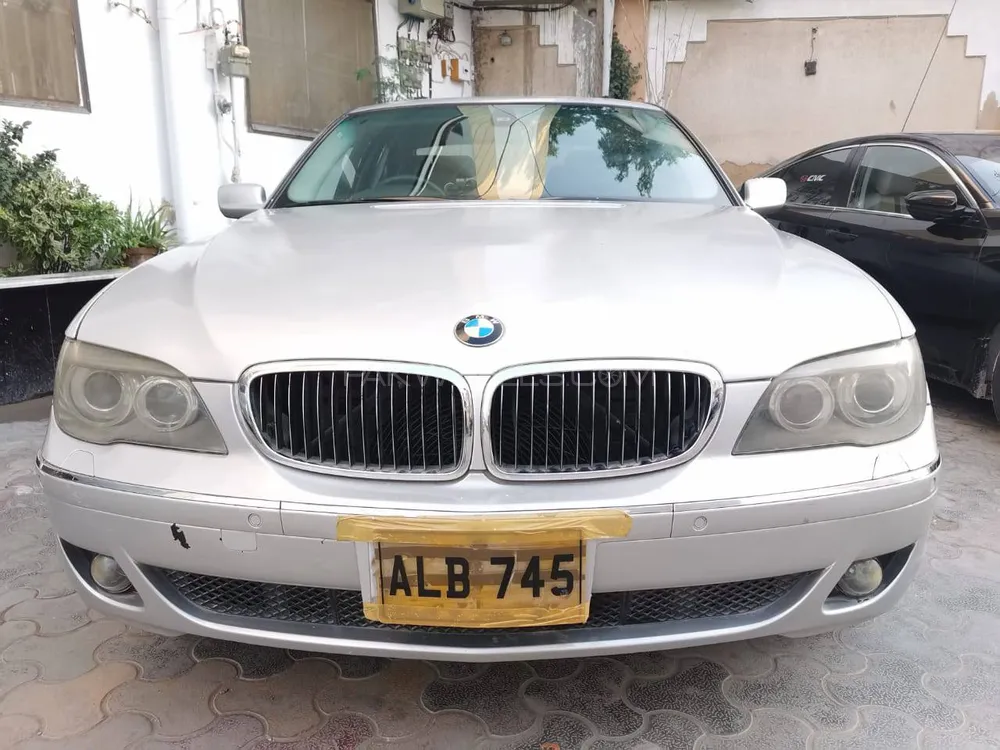 BMW 7 Series 2003 for sale in Karachi