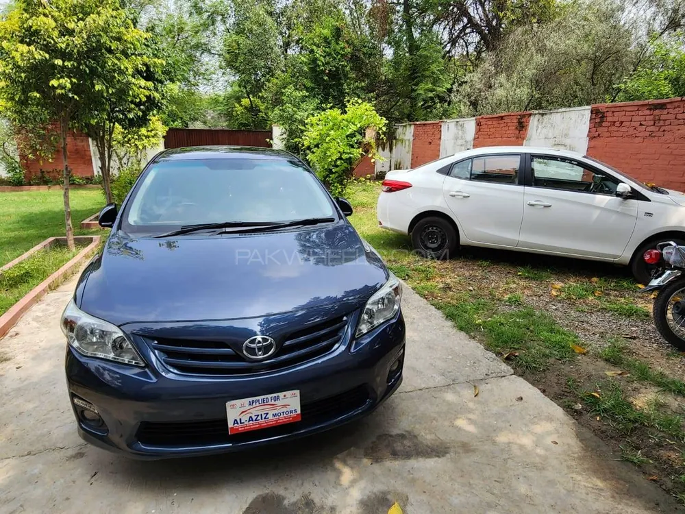 Toyota Corolla 2013 for Sale in D.G.Khan Image-1