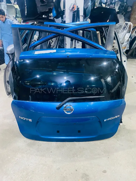 Nissan Note Hybrid 2019 Bumper Door All Parts available  Image-1