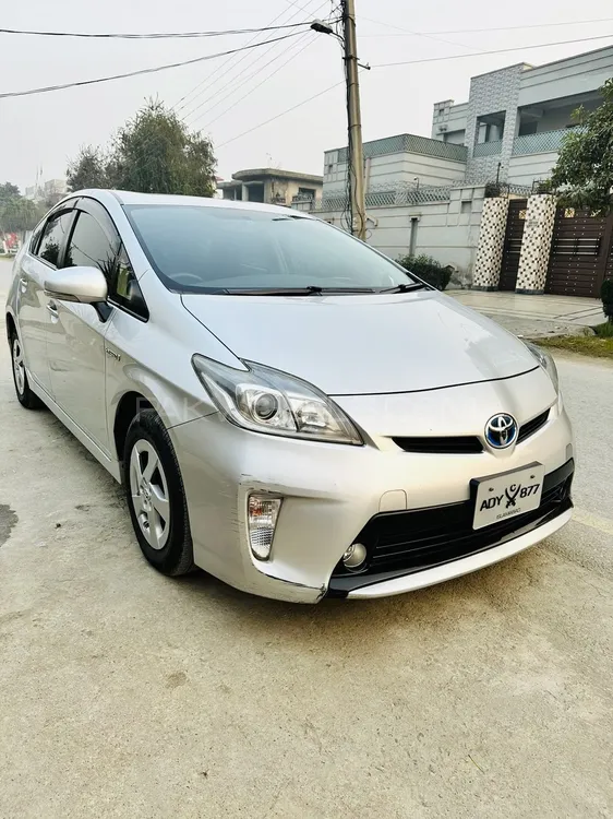 Toyota Prius 2012 for sale in Mardan