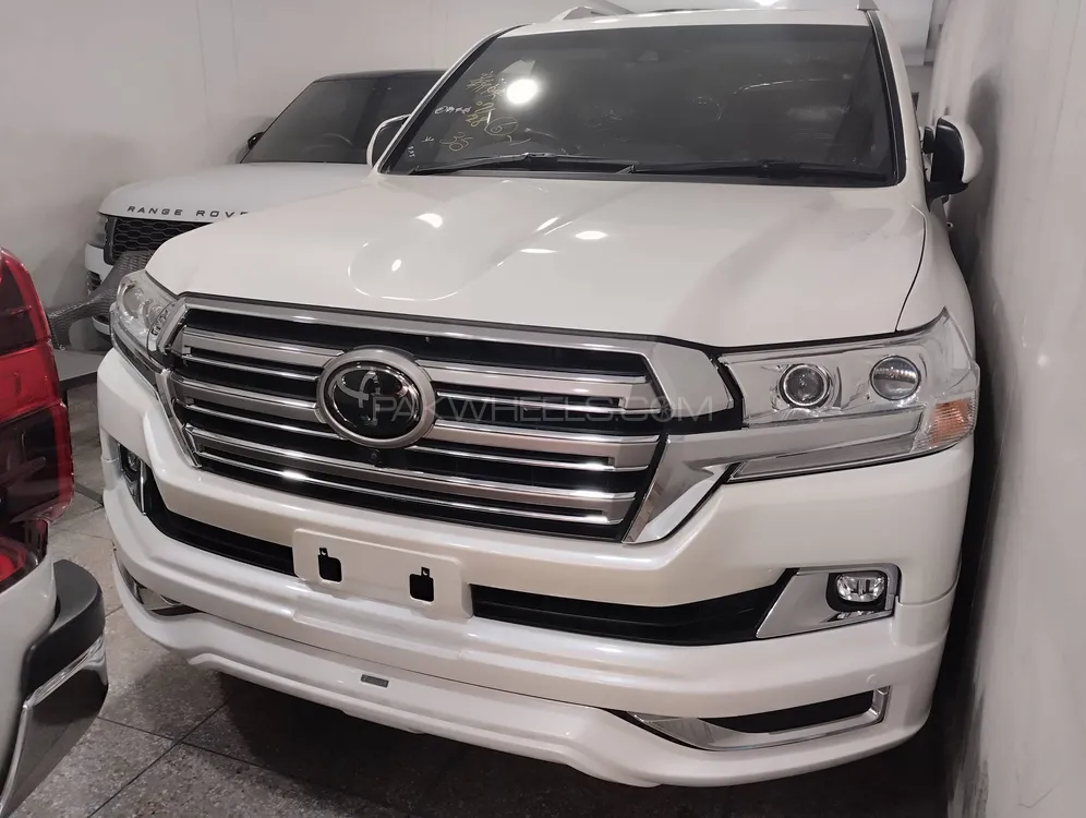 Toyota Land Cruiser 2018 for Sale in Lahore Image-1