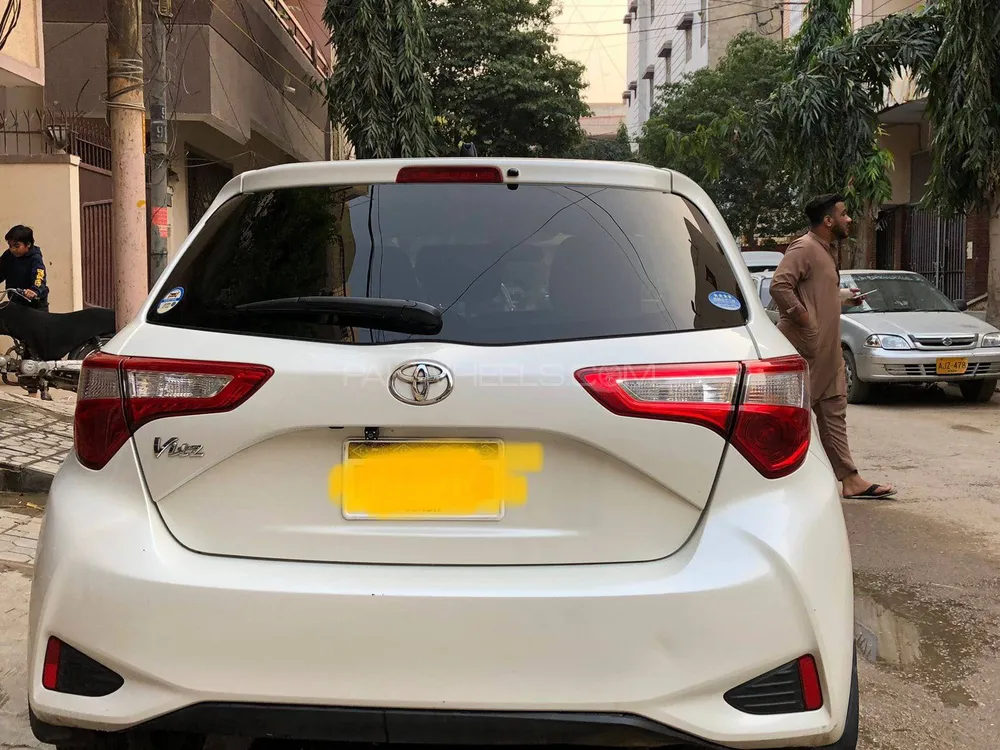 Toyota Vitz 2020 for sale in Karachi