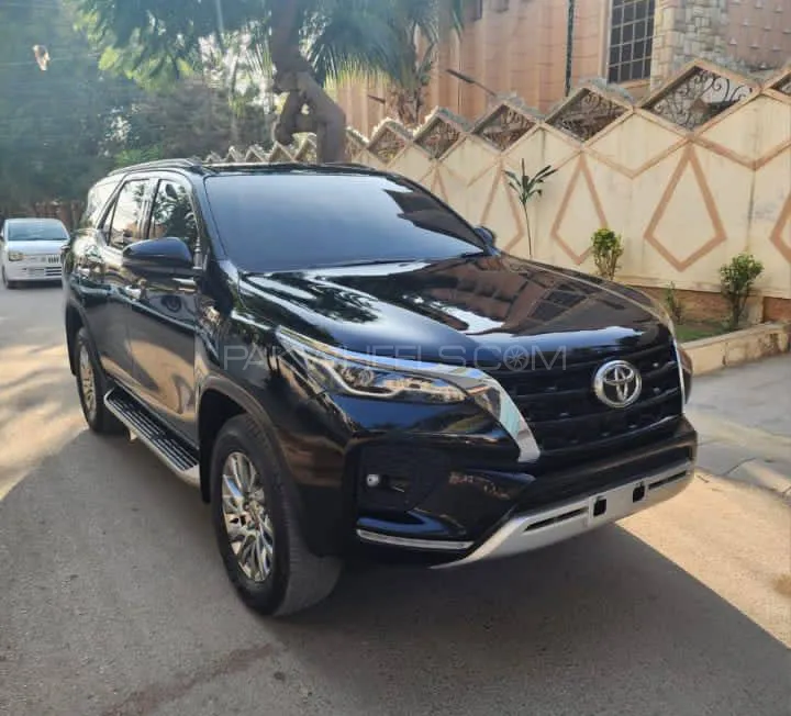 Toyota Fortuner 2021 for sale in Karachi