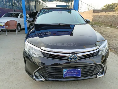 Slide_toyota-camry-2-4-up-specs-automatic-2015-95968782