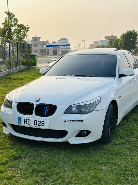 BMW 5 Series 2005 for sale in Sialkot