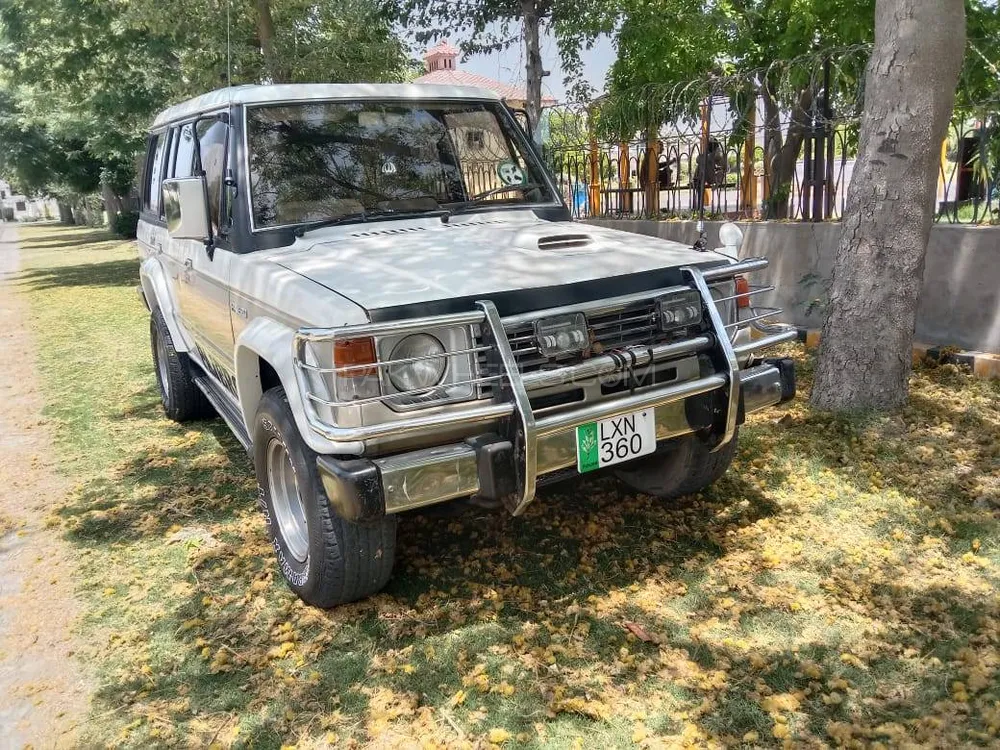 Mitsubishi Pajero 1990 for sale in Bhakkar