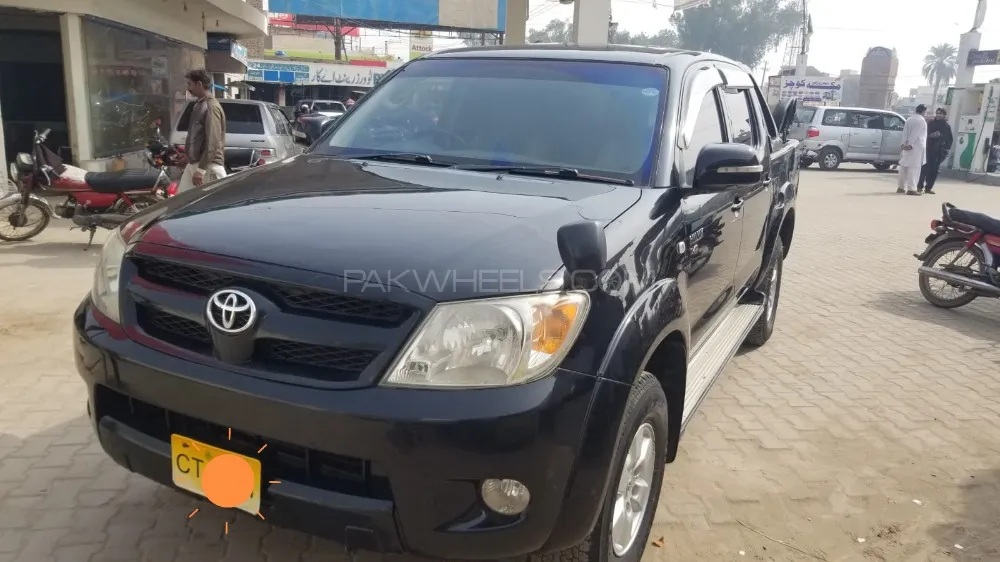 Toyota Hilux 2011 for sale in Rahim Yar Khan