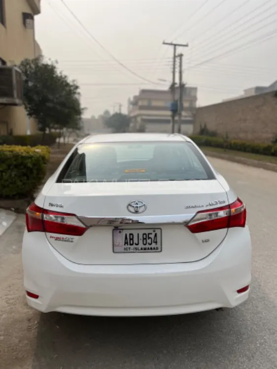 Toyota Corolla 2016 for sale in Peshawar