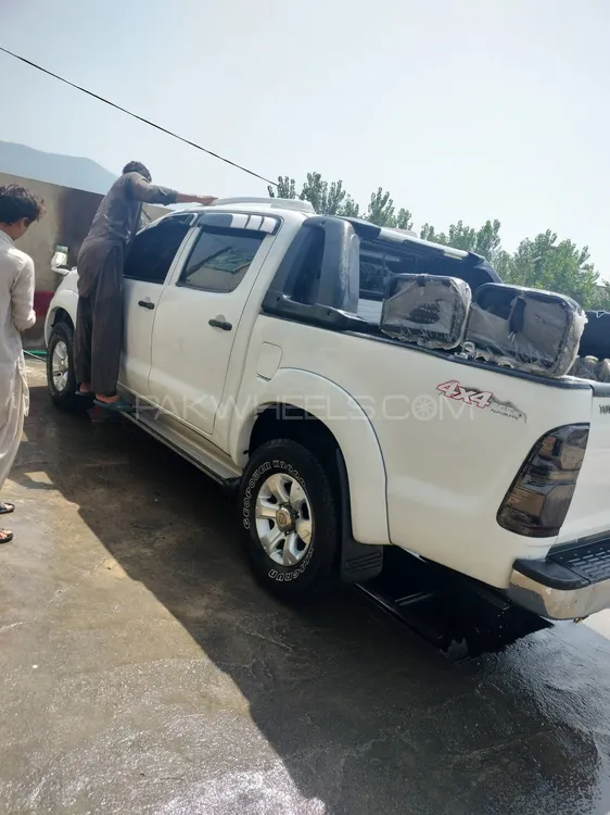 Toyota Hilux 2010 for sale in Mardan