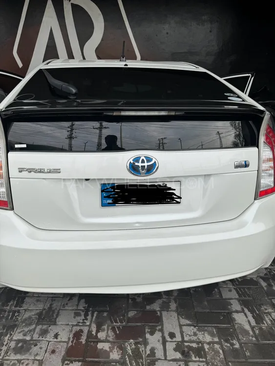 Toyota Prius 2015 for sale in Gujranwala