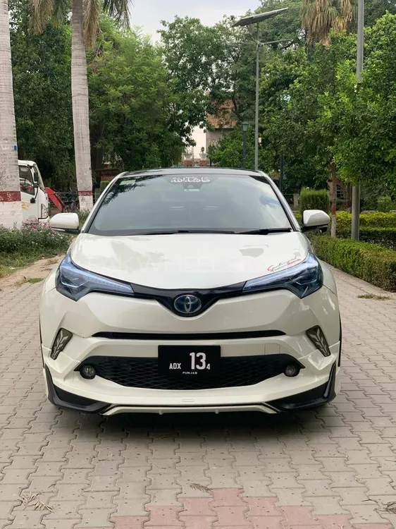 Toyota C-HR 2017 for sale in Peshawar