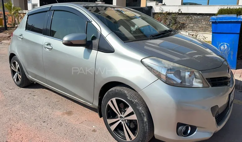 Toyota Vitz 2016 for sale in Islamabad