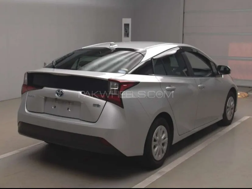 Toyota Prius 2024 for sale in Karachi