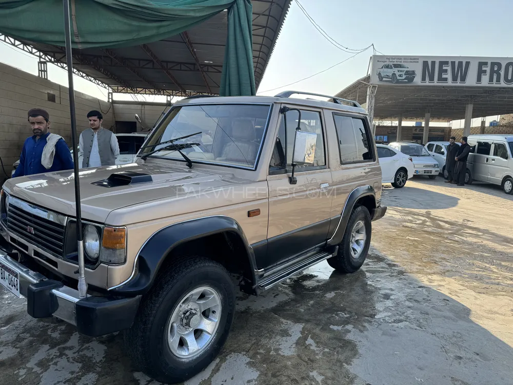 Mitsubishi Pajero 1986 for sale in Peshawar
