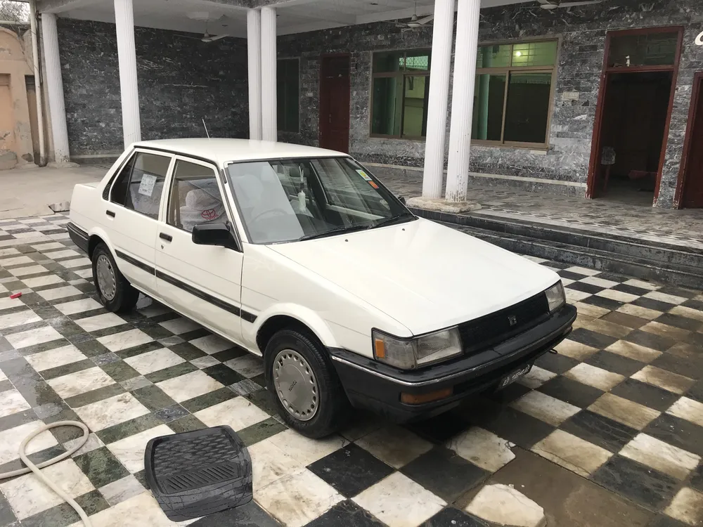 Toyota Corolla 1985 for sale in Nowshera